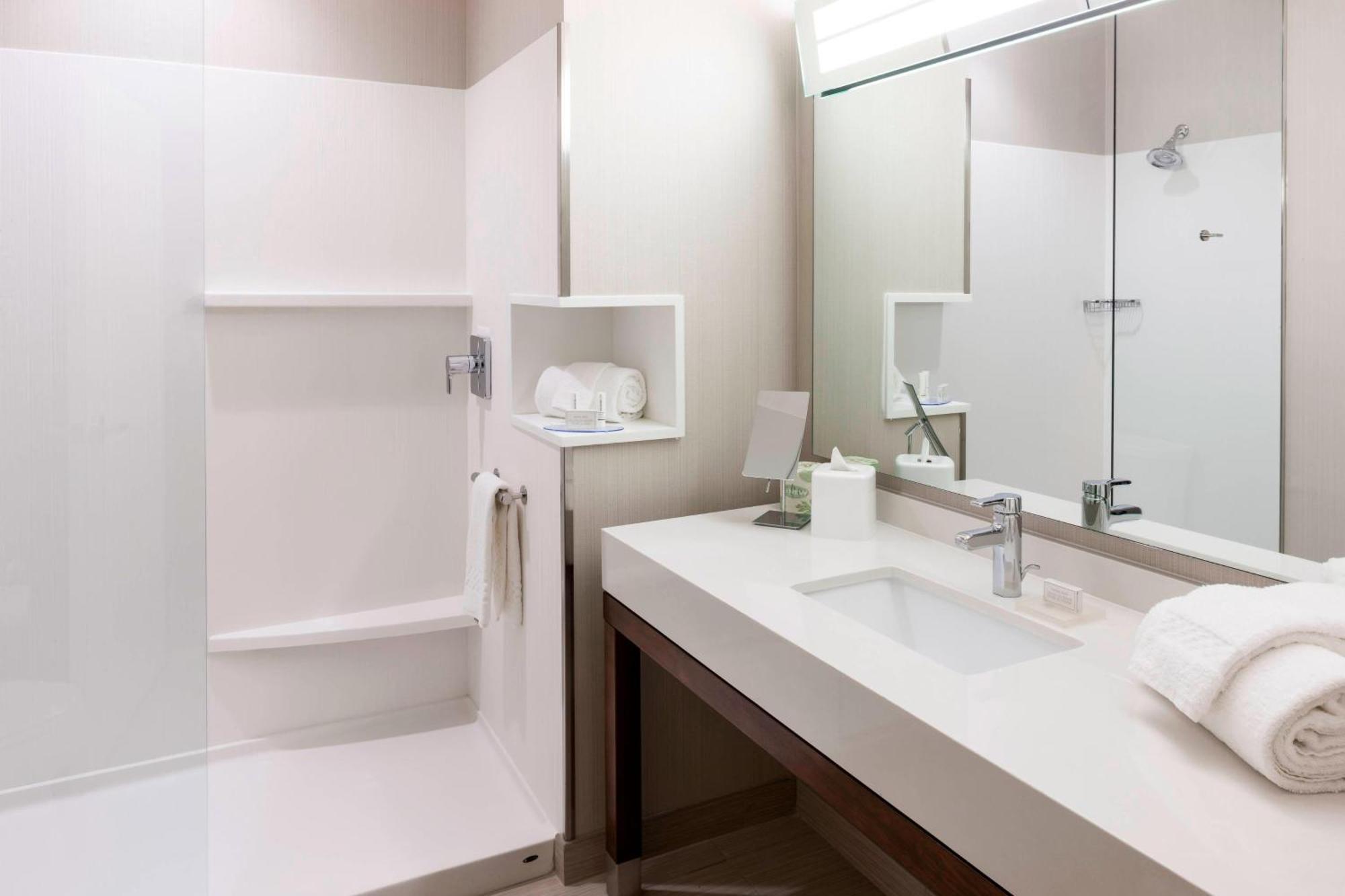 Courtyard By Marriott Houston North/Shenandoah Hotell The Woodlands Eksteriør bilde
